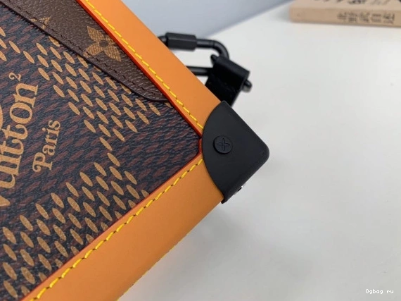 LOUIS SOFT VUITTON TRUNK 0812